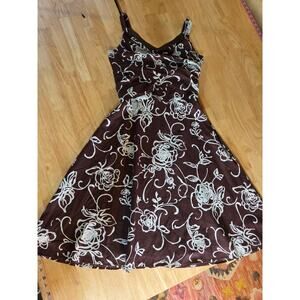 Biacci 100% cotton brown and blue floral sleeveless v-neck dress fully lined tie